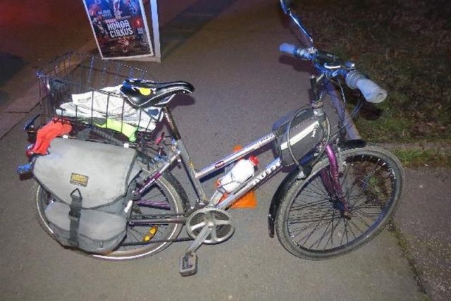 V Hradci Králové srazil řidič cyklistku a ujel | foto: Policie České republiky