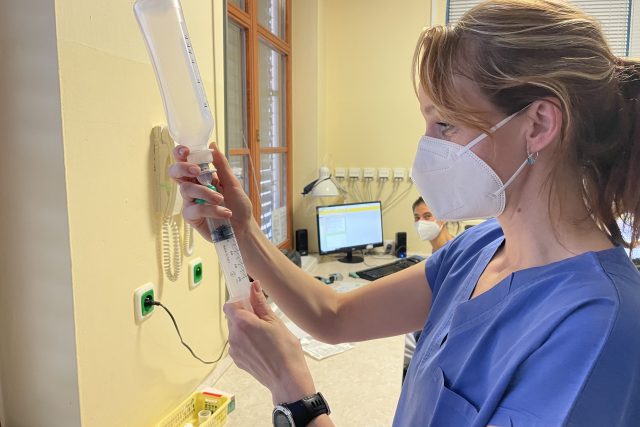 Také Oblastní nemocnice Jičín opět eviduje nárůst pacientů s koronavirem | foto: Martin Pařízek,  Český rozhlas