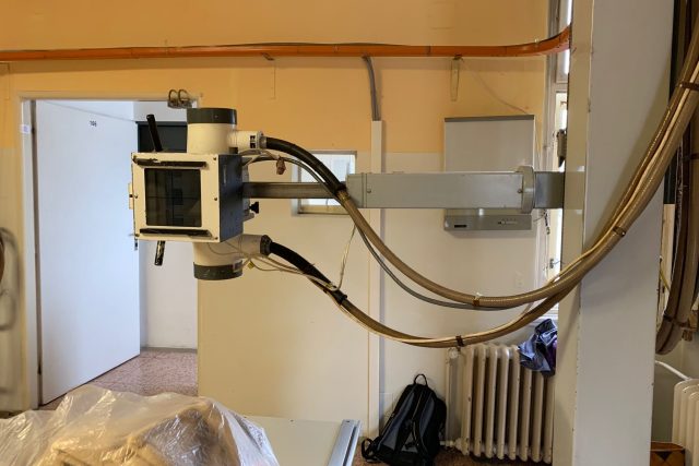 Náchodská nemocnice se rozloučila se starým rentgenovým zařízením | foto: Václav Plecháček,  Český rozhlas