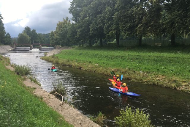 Vodáci v Královéhradeckém kraji mají letos velký zájem o řeku Orlici | foto: Vojtěch Krátký