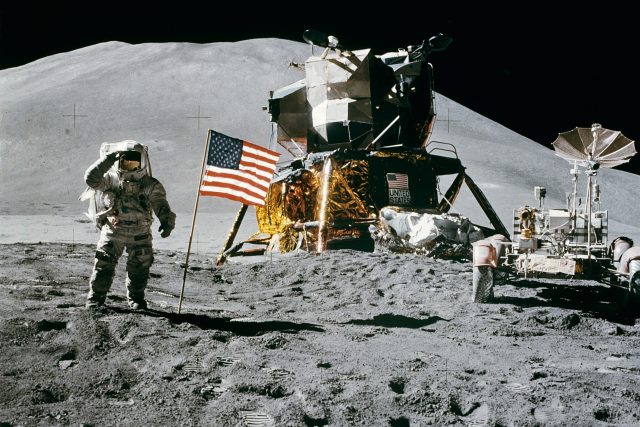 Neil Armstrong a modul Apolla 11  | foto: pxhere CC0 Public Domain