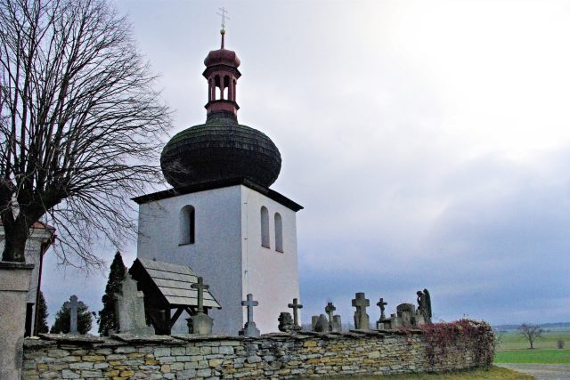 Dominanta Podorlického kraje,  kostel sv. Ducha v Dobrušce | foto: Vladislava Wildová,  Český rozhlas