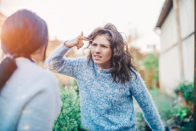 Geodety v Česku v poslední době stále víc zaměstnávají sousedské spory  (ilustrační foto) | foto: Shutterstock