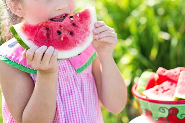 Dáte si vodní meloun? Nejen že chutná,  ale je to i zdravá svačinka  (ilustrační foto) | foto:  jill111,  Fotobanka Pixabay