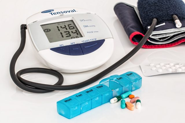 O hodnotu svého krevního tlaku bychom se měli pravidelně zajímat  (ilustrační foto) | foto: Pixabay