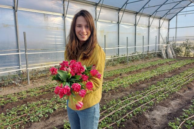 Karol Hábová,  spolumajitelka rodinné květinové farmy Louky květ | foto: Markéta Vejvodová,  Český rozhlas