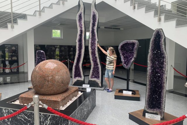 Milovníci drahých kamenů mohou navštívit Galerii minerálů ve Dvoře Králové nad Labem | foto: Jana Házová,  Český rozhlas