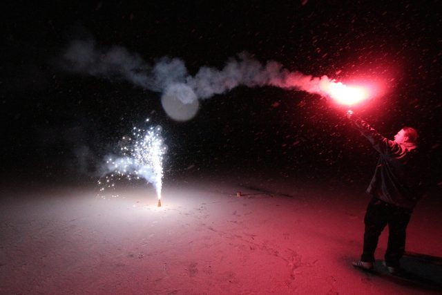 K oslavě Nového roku patří i zábavní pyrotechnika | foto: Profimedia