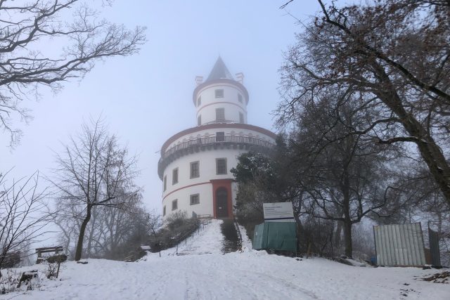 Rozsáhlá oprava zámku Humprecht v Českém ráji za téměř 50 milionů pokračuje i v zimě | foto: Kateřina Kohoutová,  Český rozhlas