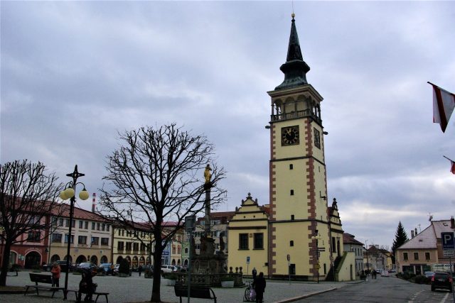 Radniční věž na náměstí F. L. Věka v Dobrušce | foto: Vladislava Wildová,  Český rozhlas
