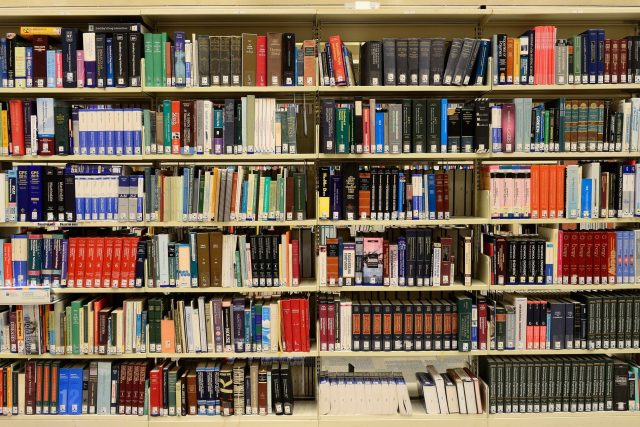 I knihy vracející se teď do knihovny musí projít karanténou  (ilustrační foto) | foto: Fotobanka Pixabay