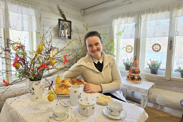 Jana Nešněrová a Velikonoce v úpické roubence | foto: Vladislava Wildová,  Český rozhlas