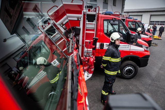 Nová zásahová technika za 66, 5 milionů korun pro hasiče v Královéhradeckém kraji | foto: HZS Královéhradeckého kraje