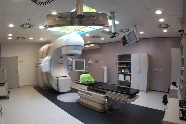 Investice do přístrojového vybavení Fakultní nemocnice Hradec Králové | foto: archiv Fakultní nemocnice Hradec Králové