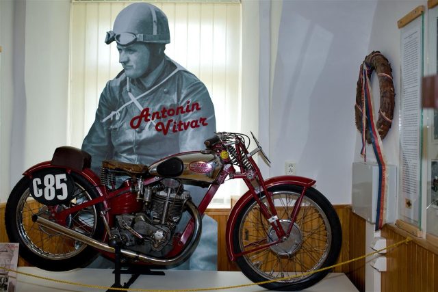 V Hořicích spatříte vývoj závodních motorek od roku 1902 do současnosti | foto: Museum Czech Road Racing v Hořicích