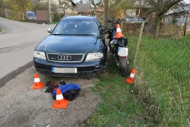 Tragická havárie motorkáře na Rychnovsku | foto: Policie České republiky