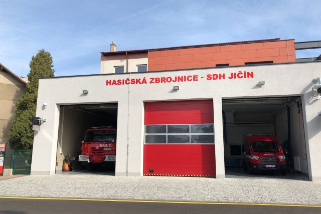 V Jičíně stojí nová hasičská zbrojnice pro dobrovolné hasiče | foto: Kateřina Kohoutová,  Český rozhlas