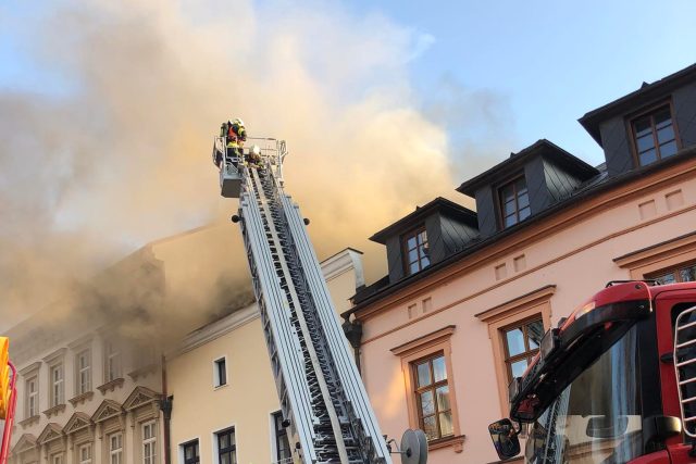 Pojištění nemovitosti za nás přebírá hrozící riziko. Polovina Čechů si myslí,  že jim se nic nestane  (ilustrační foto) | foto: Martin Dostál,  Český rozhlas