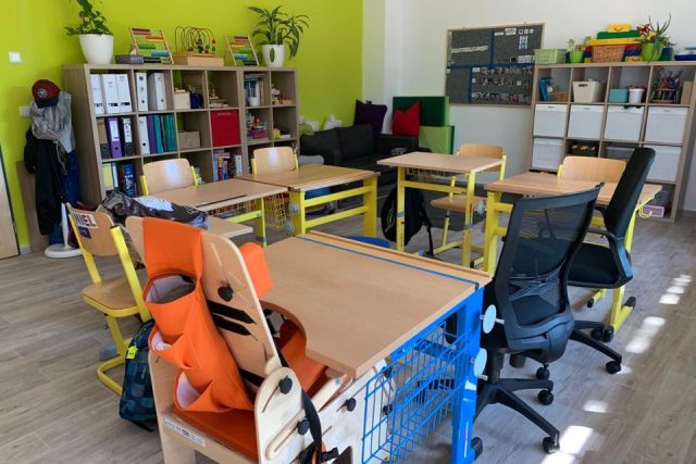 Nová škola pro hendikepované děti začala fungovat v Bartošovicích v Orlických horách | foto: Jana Házová,  Český rozhlas