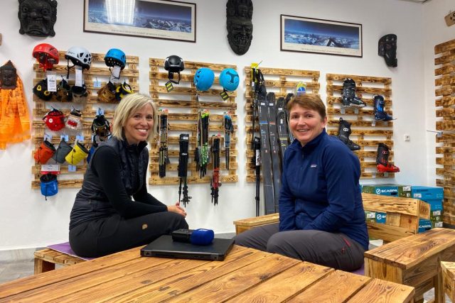 Alena Zárybnická a horolezkyně Soňa Boštíková natáčí Zálety | foto: Český rozhlas