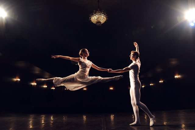 Lidé,  tanec,  balet,  divadlo | foto: Fotobanka Pixabay