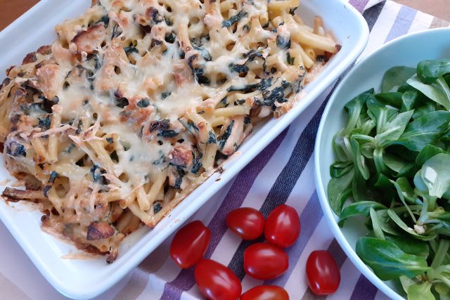 Těstoviny zapečené se sýrem a se špenátem  (ilustrační foto) | foto: Mirka Kuntzmannová,  Český rozhlas