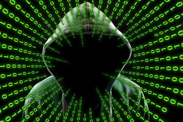 Podvodníci útočí v online prostředí a kradou vaši identitu  (ilustrační foto) | foto: Pixabay,  CC0 1.0